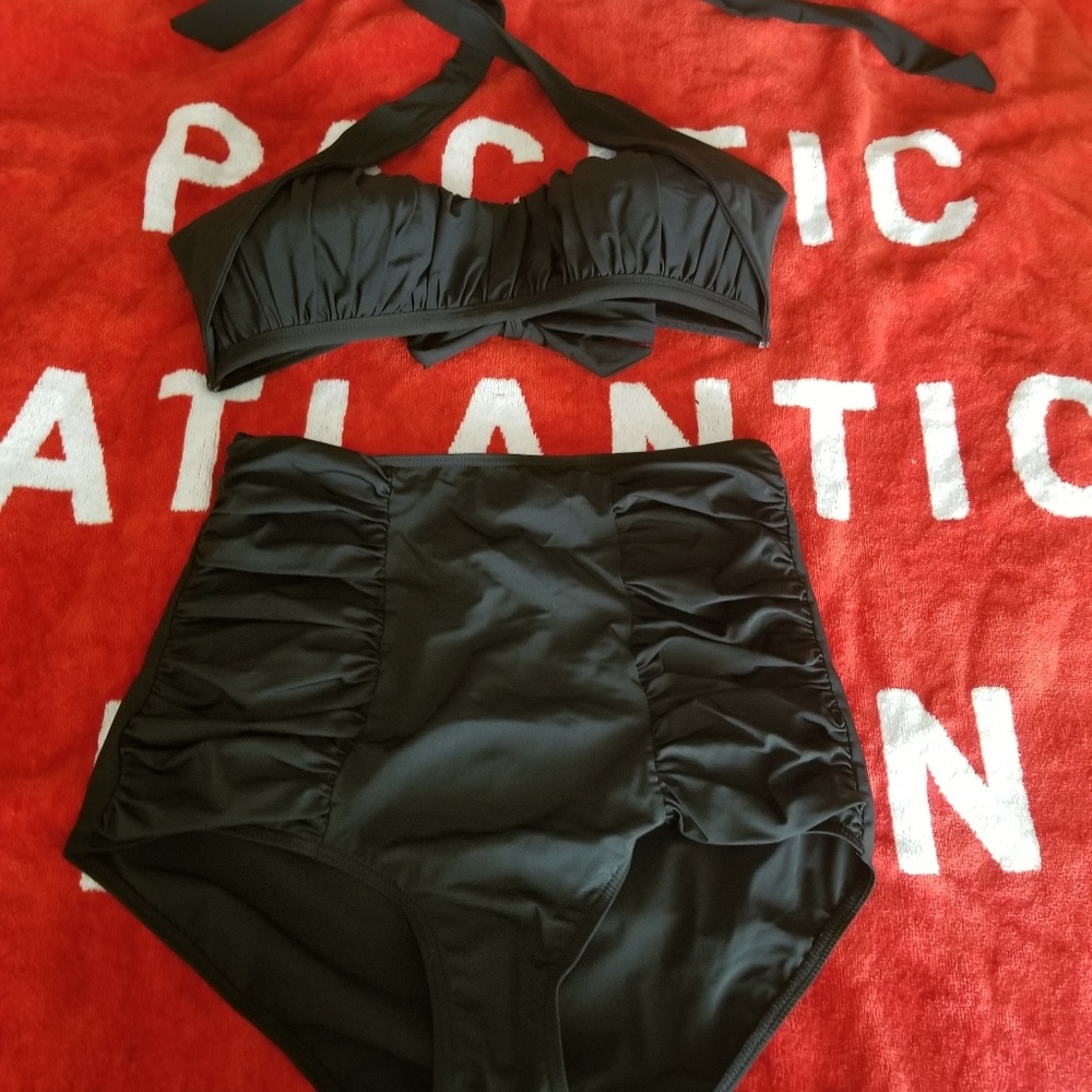High waisted bikini